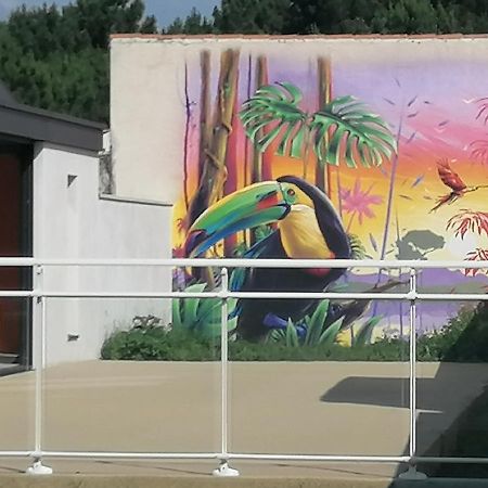 LE VAISSEAU Maison avec piscine/parking/wifi/plages 5kms Les Mathes Extérieur photo