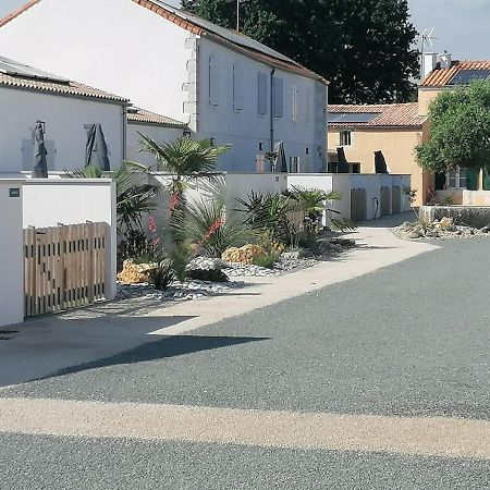 LE VAISSEAU Maison avec piscine/parking/wifi/plages 5kms Les Mathes Extérieur photo
