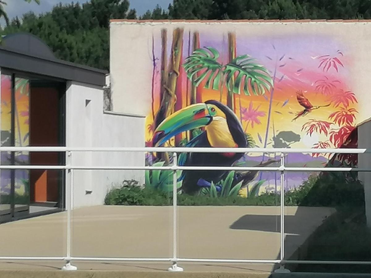 LE VAISSEAU Maison avec piscine/parking/wifi/plages 5kms Les Mathes Extérieur photo